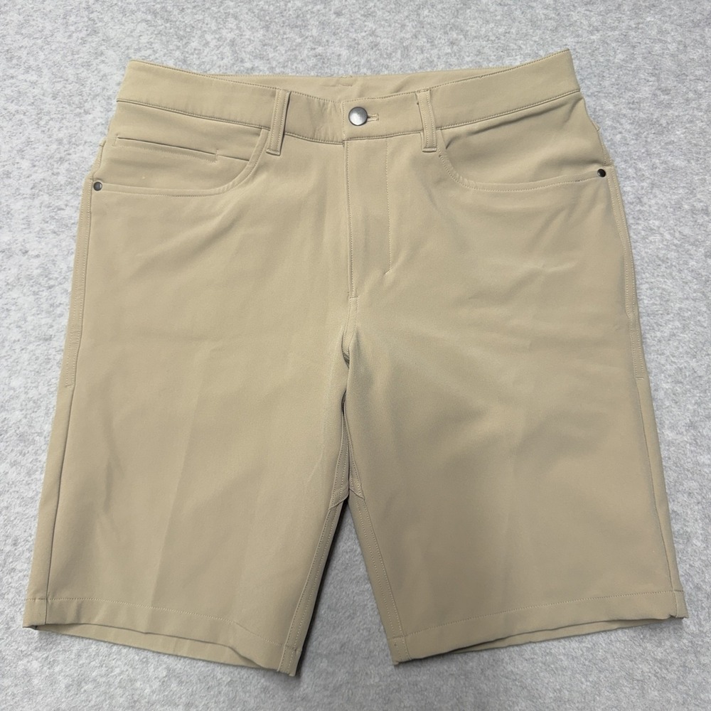 Lululemon Commission Shorts Mens 31 Beige 10in Lightweight Stretch Golf
